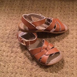 Saltwater sandals size 10!